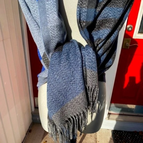 Women's Wrap by Zighilli - NWT - Picture 3 of 11